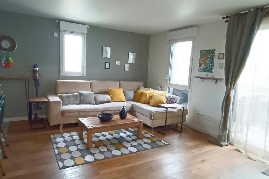 Magnifique Appartement Avec Terrasse Et Parking, 8 Personnes Нантерр Экстерьер фото