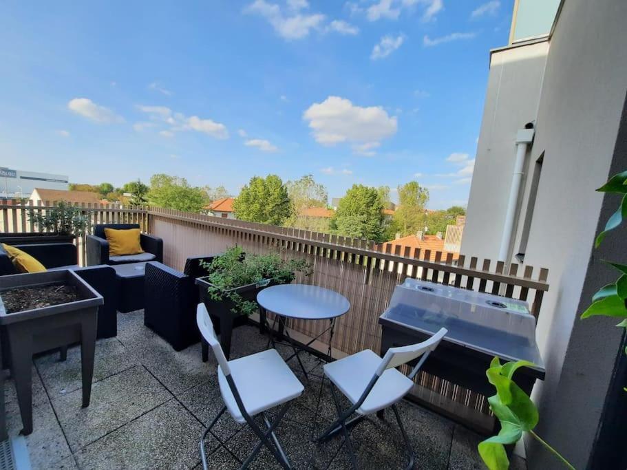 Magnifique Appartement Avec Terrasse Et Parking, 8 Personnes Нантерр Экстерьер фото